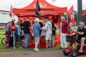 Das Sommerfest von "LevBewegt" war gut besucht. Fotos: Deutsch