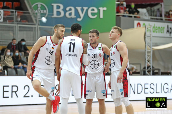 Eine bittere Pleite für Marko Bacak, Ferenc Gille & Co. gab es gegen Hagen / Foto: Michael Fleschenberg