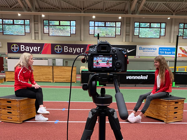 Konstanze Klosterhalfen im Interview. Foto: Heuser