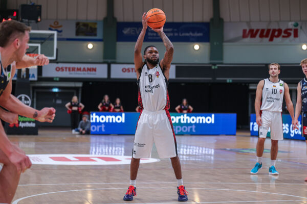 Kobe Langley und die GIANTS empfangen Bayreuth / Foto: Frank Fankhauser