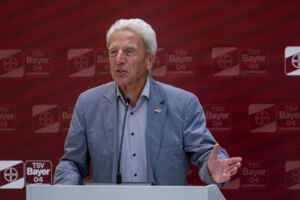 Letzter Auftritt bei der TSV-Mitgliederversammlung Dr. Heinz Bahnmüller