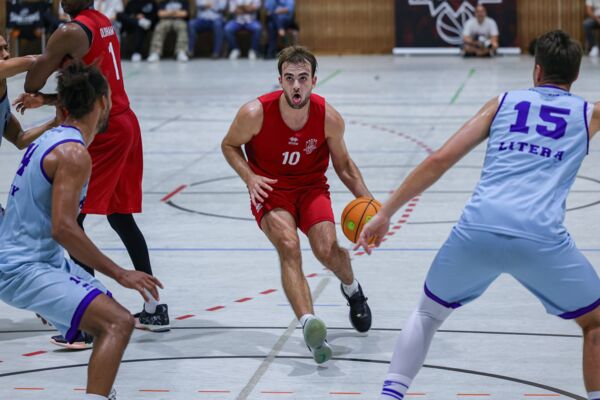 Gameday am Freitag: Sebastian Brach und BAYER empfangen den ProB-Meister / Foto: Frank Fankhauser