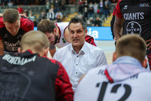 Trainer Hansi Gnad erwartet ein enges, ausgeglichenes Spiel / Foto: Frank Fankhauser
