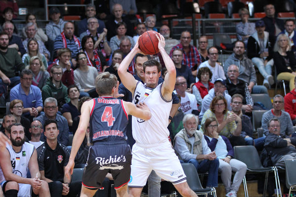 Tim Schönborn und die Giants reisen am Samstag nach Heidelberg. Foto: Fleschenberg