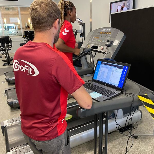 Spirometrieuntersuchungen im GoFit. Foto: TSV Bayer 04