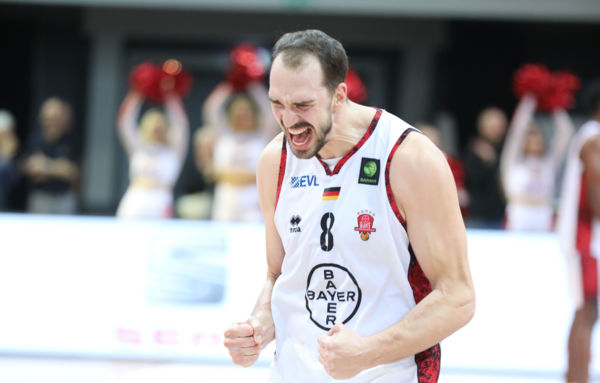 Hatte allen Grund zu jubeln: Dejan Kovacevic war mit 27 Punkten Topscorer seiner GIANTS / Foto: Uwe Pulsfort