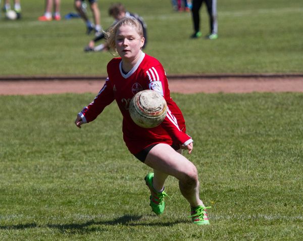Steffi Lebensorger reist mit ihrem Faustball-Team nach Hannover. Foto: Spille