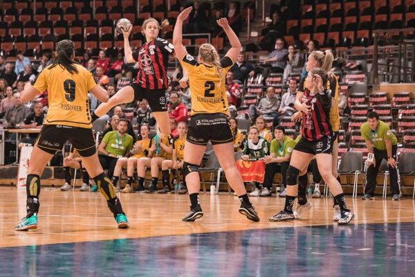 Die Handball-Elfen stehen im Pokal-Viertelfinale. Foto: Dembinski