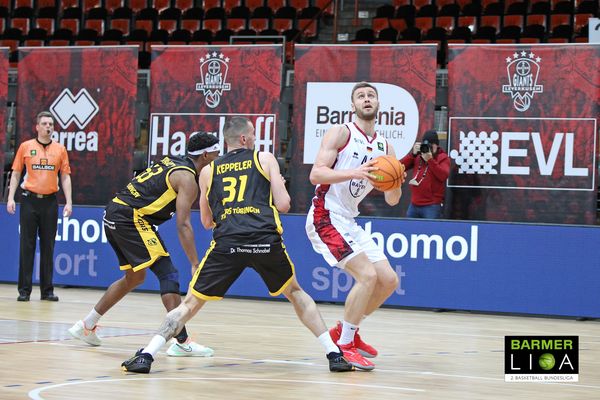 Marko Bacak erzielte gegen die Tigers Tübingen solide 12 Punkte / Foto: Michael Fleschenberg