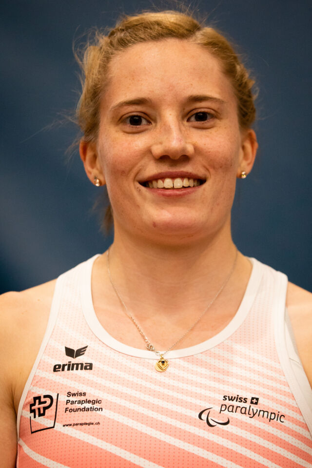Elena Kratter