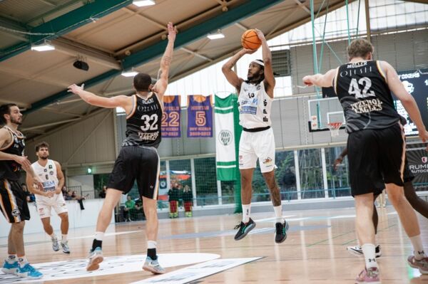 Donte Nicholas spiel künftig für die Mannen aus der Farbenstadt / Foto: BSW Sixers