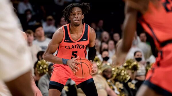 Ricardo Lynch (hier im Trikot der Clayton State University 2022) spielt 2025/26 für BAYER / Foto: CSU