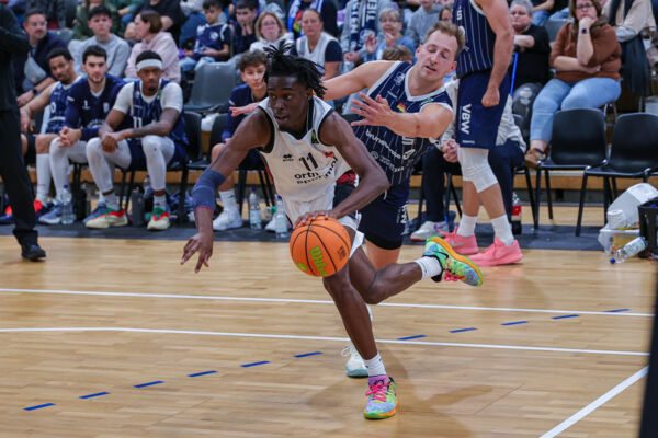 Erfolg im Ruhrgebiet? Ricardo Lynch und Co. möchten den VfL fordern / Foto: Frank Fankhauser
