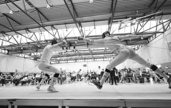 Hochklassigen Fechtsport gab es in der Herbert-Grünewald-Halle zu sehen. Foto: Nayan C Gwalani