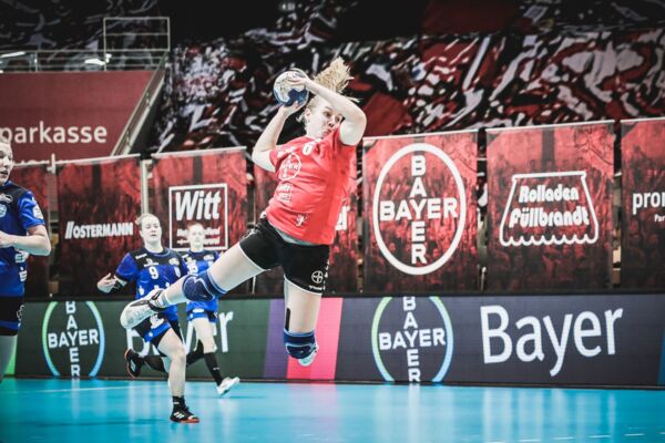 Die Handball-Elfen und der SV Buxtehude trennten sich unentschieden 20:20. Foto: Dembinski