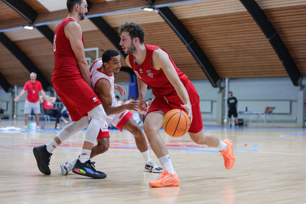 Haris Hujic und seine Teamkollegen reisen zu einem Vorbereitungsturnier in Luxemburg / Foto: Frank Fankhauser