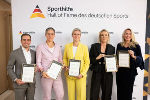 Britta Heidemann (Mitte) wurde in die "Hallo of Fame des deutschen Sports aufgenommen." Foto: picture alliance | dpa | Boris Roessler