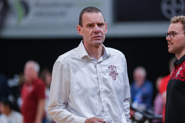 Mit dem nötigen ernst möchten Trainer Michael Koch und seine Schützlinge die restlichen Partien in 2025 angehen / Foto: Frank Fankhauser