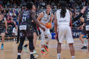 Kehrt an seine alte Wirkungsstätte zurück: Der Ex-Crailsheimer Sören-Eyke Urbansky / Foto: Frank Fankhauser (@effefffoto)