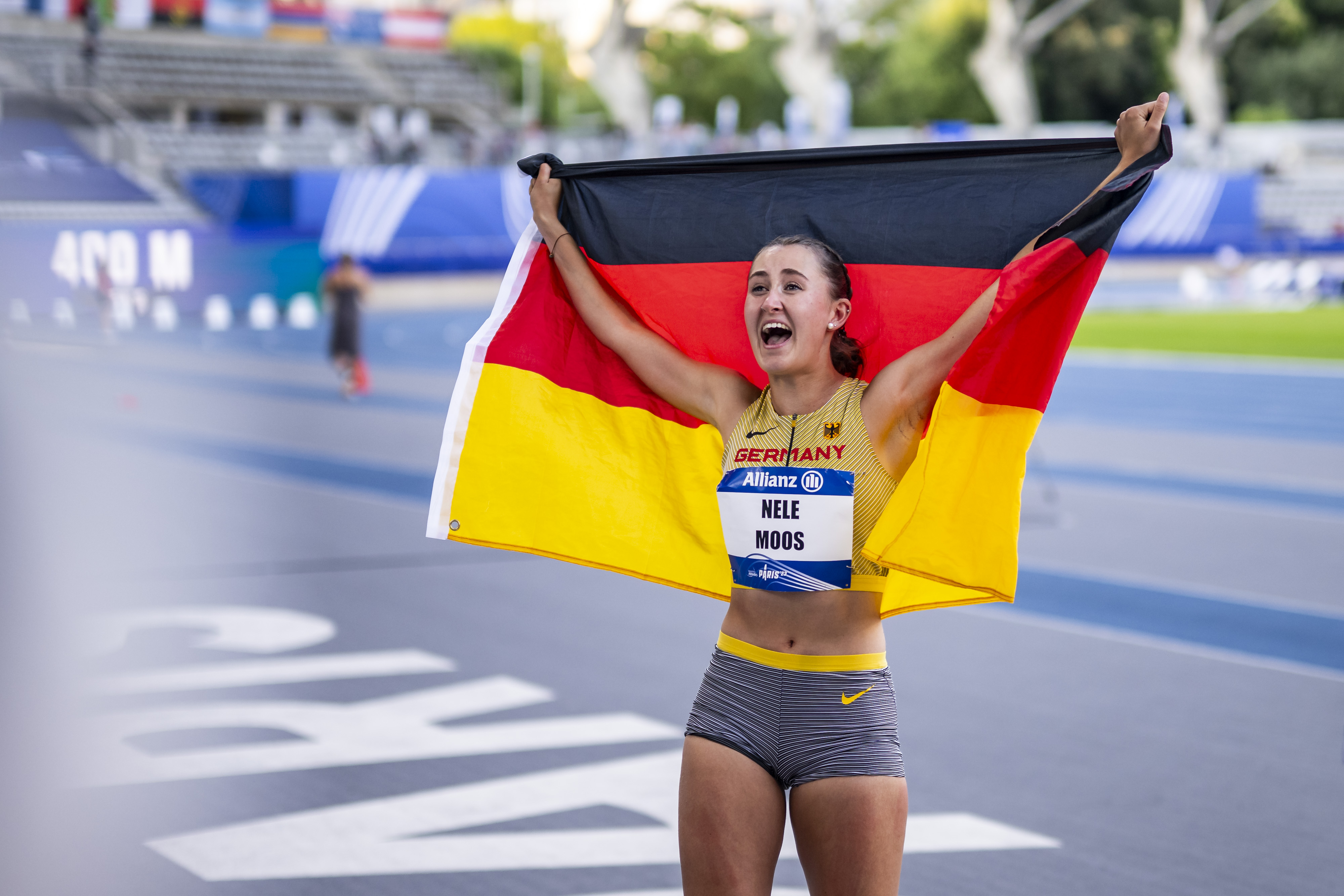 Unbeschreiblich“ Nele Moos gewinnt Bronze im Weitsprung