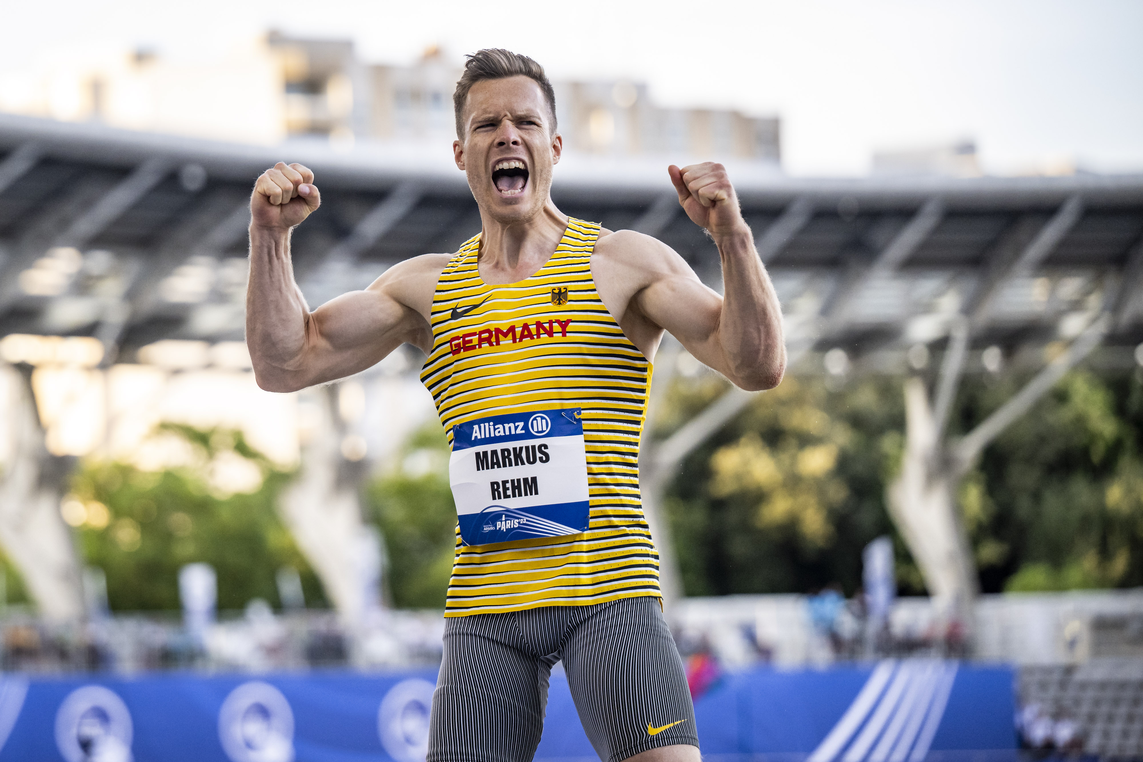 Ein Jahr vor den Paralympics Rehm fliegt bei WM in Paris zu Gold